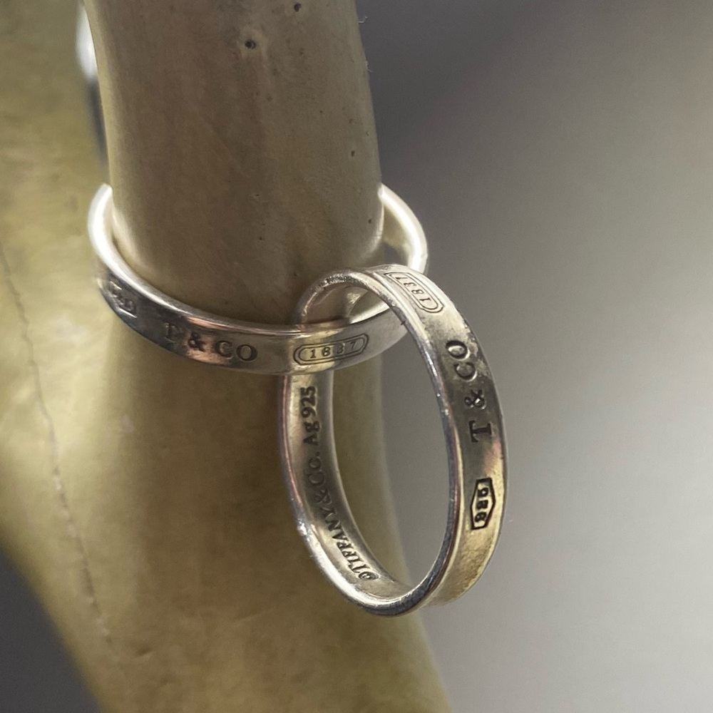 Tiffany & Co. 1837 Interlocking Circles Ring